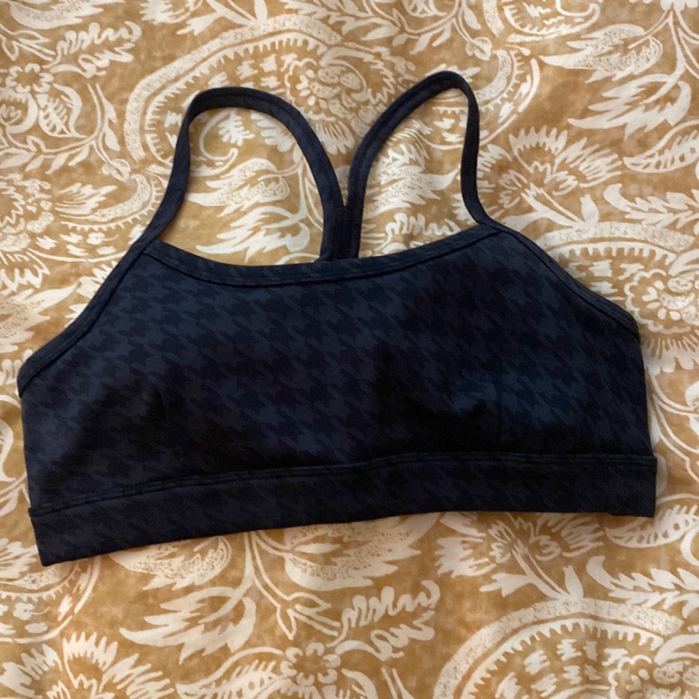 Alo Gratitude Bra in Houndstooth.